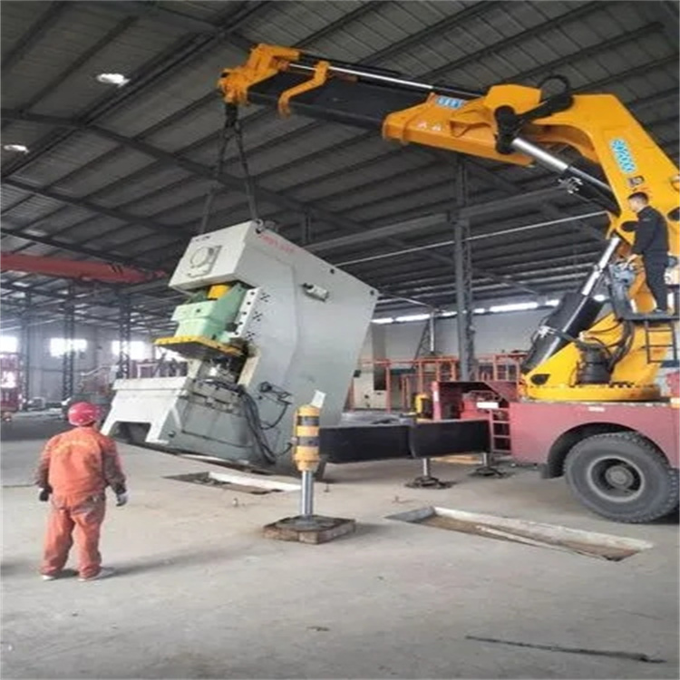 万宁80吨折臂吊车出租附近电话